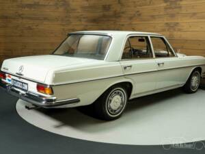 Bild 10/19 von Mercedes-Benz 280 SE (1969)