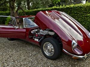 Imagen 21/50 de Jaguar E-Type V12 (2+2) (1972)