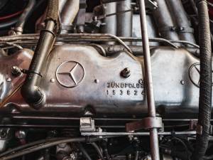 Image 49/50 of Mercedes-Benz 230 SL (1966)