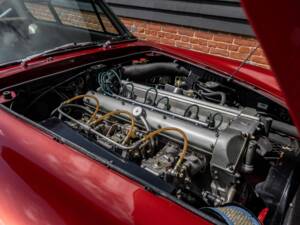Bild 48/50 von Aston Martin DB 6 Vantage (1969)