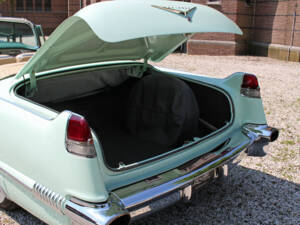 Immagine 35/40 di Cadillac 62 Convertible (1956)