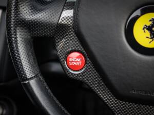 Immagine 31/36 di Ferrari California (2012)