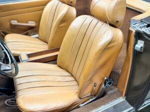 Image 22/38 of Mercedes-Benz 280 SL (1968)