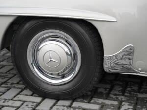 Bild 45/50 von Mercedes-Benz 190 SL (1960)