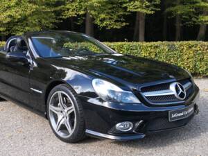 Afbeelding 20/45 van Mercedes-Benz SL 350 (2010)