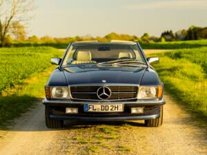 Immagine 3/42 di Mercedes-Benz 300 SL (1986)