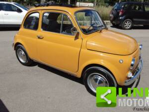 Image 6/10 de FIAT 500 L (1970)