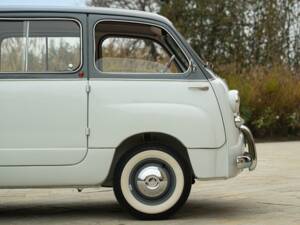 Image 33/50 of FIAT 600 D Multipla (1963)