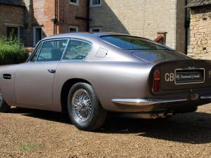Bild 3/22 von Aston Martin DB 6 (1968)