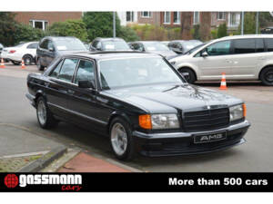 Immagine 4/15 di Mercedes-Benz 500 SEL (1985)