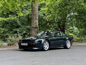 Immagine 4/49 di Aston Martin V8 Vantage V550 (1998)