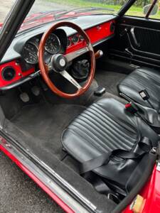 Immagine 9/14 di Alfa Romeo 1600 Spider (1978)