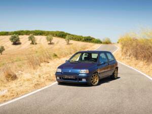 Image 12/87 of Renault Clio Williams (1994)