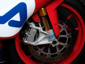 Image 5/11 of Ducati DUMMY (2004)