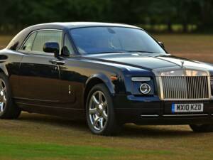 Bild 20/50 von Rolls-Royce Phantom Coupé (2010)