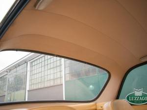 Image 42/49 of Lancia Flaminia GT 2.8 3C Touring (1963)