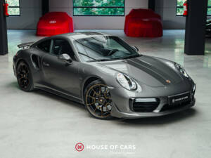 Image 4/25 of Porsche 911 Turbo S Exclusive (2018)