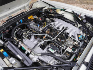 Image 4/50 of Jaguar XJS 5.3 V12 (1988)