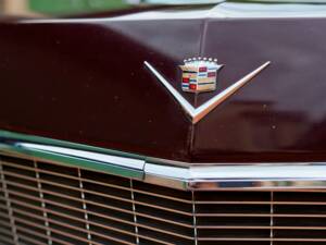 Bild 89/200 von Cadillac Coupe DeVille (1968)