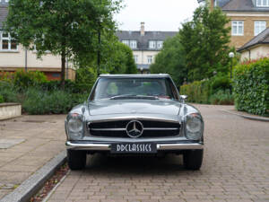 Image 5/21 of Mercedes-Benz 280 SL (1970)