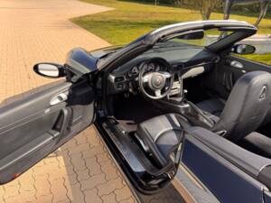 Bild 31/66 von Porsche 911 Carrera S (2006)
