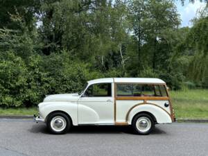 Image 19/32 de Morris Minor 1000 Traveller (1968)