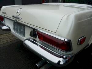 Image 7/35 of Mercedes-Benz 280 SL (1967)