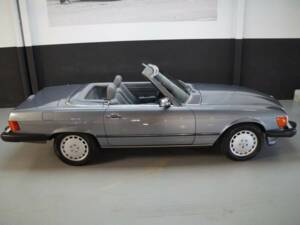 Bild 34/50 von Mercedes-Benz 560 SL (1989)