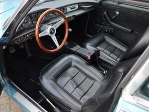 Image 3/39 of Volvo 1800 E (1972)