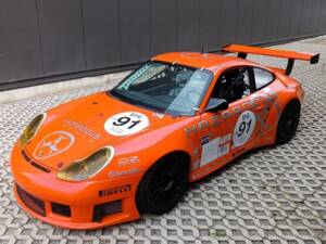 Image 2/35 of Porsche 911 GT3 RS (2002)