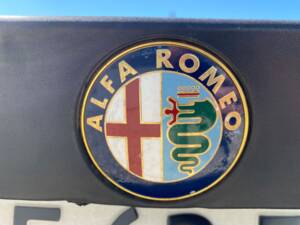 Image 18/56 of Alfa Romeo 2.0 Spider (1986)