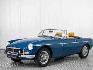 Image 1/50 de MG MGB (1973)