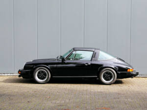 Bild 30/67 von Porsche 911 2.7 S (1977)