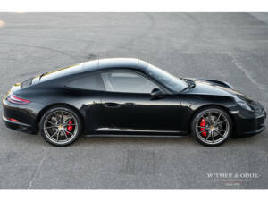 Image 8/38 of Porsche 911 Carrera 4S (2017)
