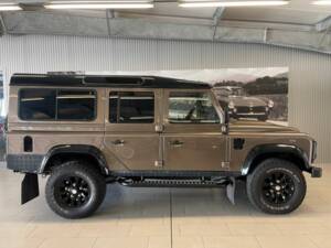 Bild 5/15 von Land Rover Defender 110 (2013)