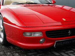 Image 27/50 of Ferrari F 355 Spider (1999)