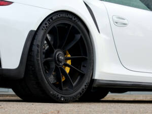 Image 21/82 de Porsche 911 GT3 RS (2015)