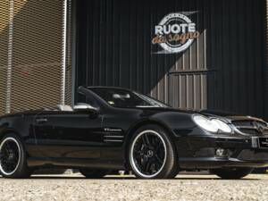 Imagen 2/50 de Mercedes-Benz SL 55 AMG (2002)