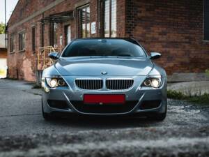 Afbeelding 4/7 van BMW M6 (2006)