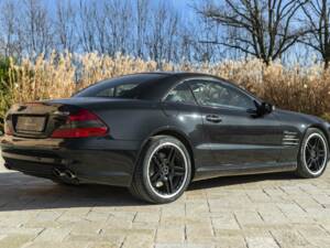 Imagen 6/50 de Mercedes-Benz SL 55 AMG (2002)