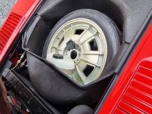 Bild 13/20 von Ferrari 308 GTBi (1982)