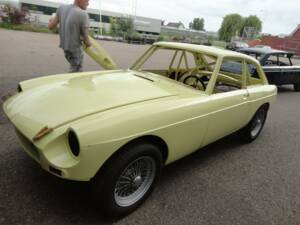 Bild 10/22 von MG MGB GT (1967)