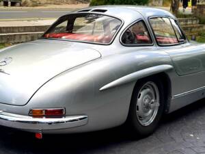 Image 6/25 of Mercedes-Benz 300 SL &quot;Gullwing&quot; (1955)