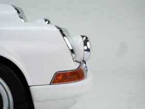 Bild 12/15 von Porsche 911 Carrera 3.2 Rinspeed (1984)