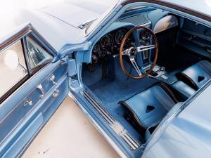 Immagine 6/45 di Chevrolet Corvette Sting Ray (1966)