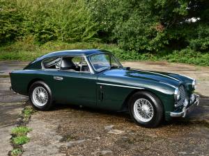 Image 4/14 of Aston Martin DB 2&#x2F;4 Mk II (1956)