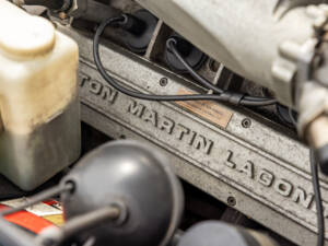 Bild 42/54 von Aston Martin V8 EFi (1987)