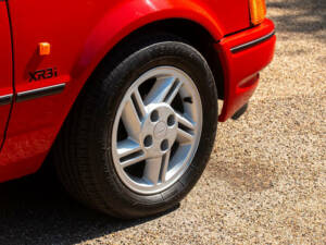 Image 41/50 of Ford Escort IV XR3i (1989)