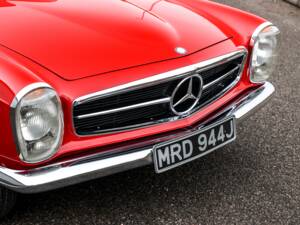 Bild 17/26 von Mercedes-Benz 280 SL (1971)