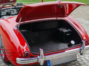 Image 18/18 of Austin-Healey 100&#x2F;4 (BN2) (1956)